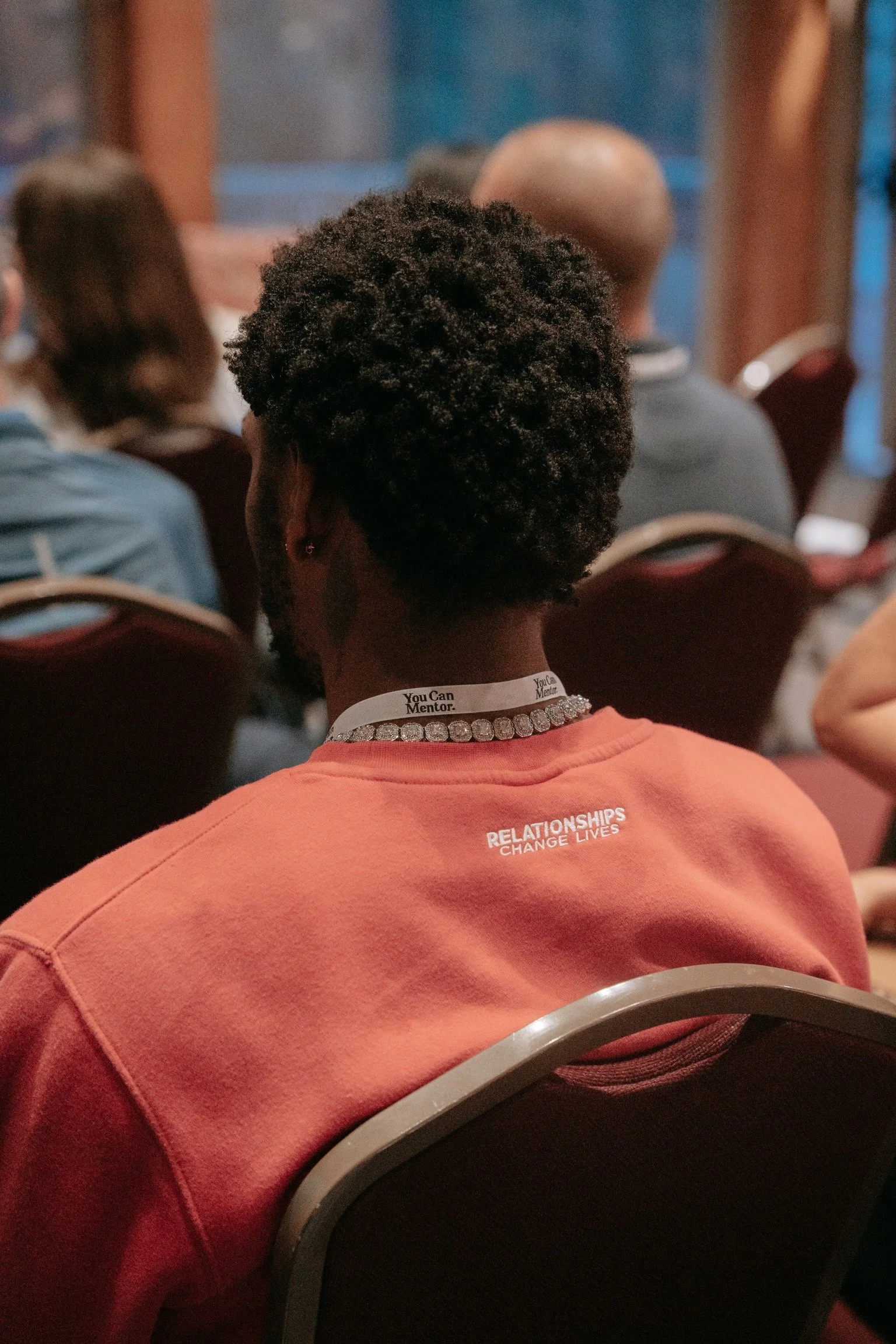 How Mentors Can Have Conversations That Create Connection