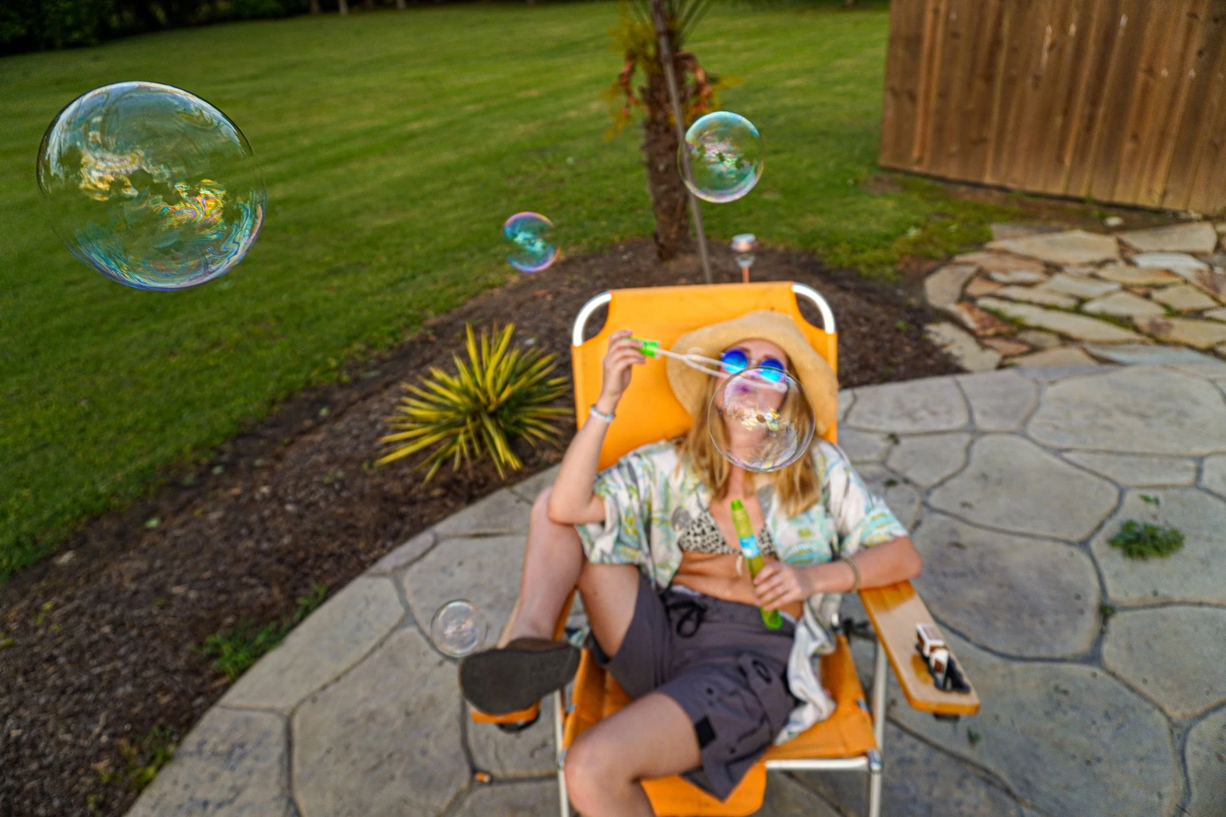 bubbles beach bum.jpg