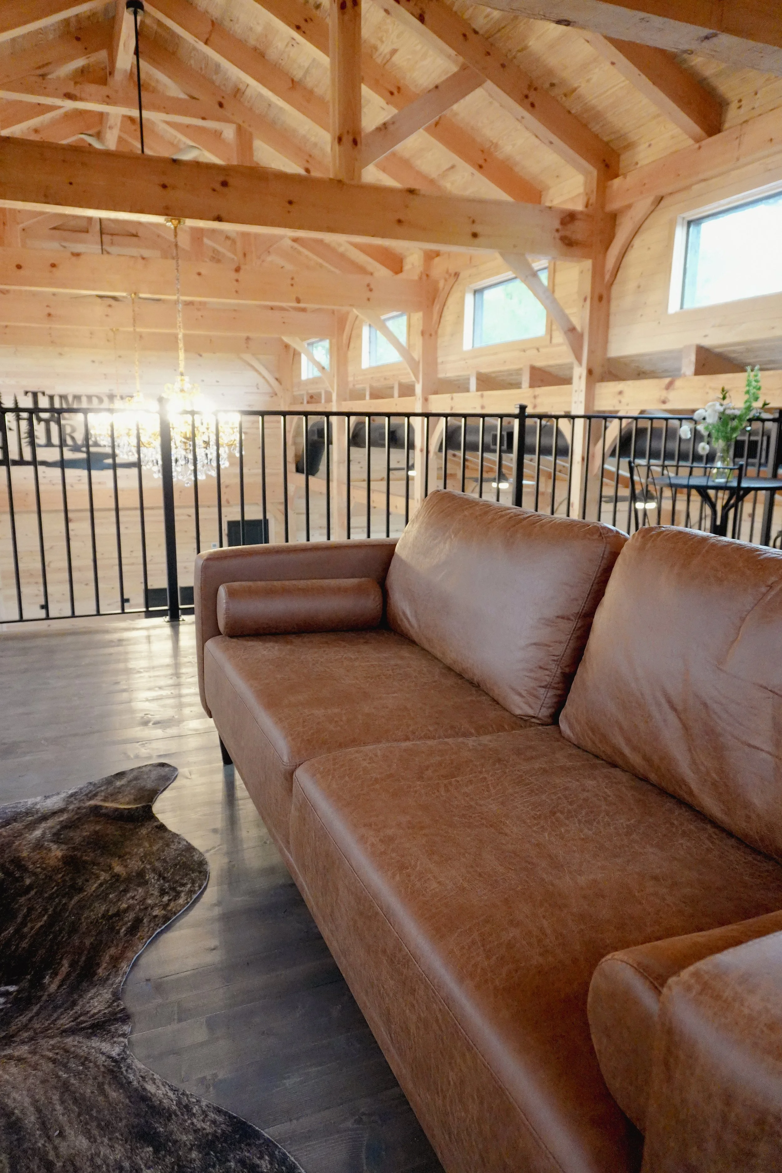Upstairs groom's suite