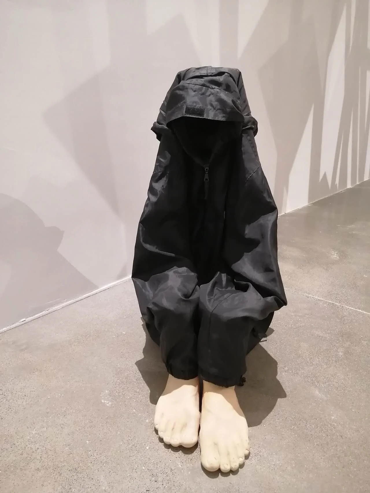 Ich befinde mich niegendwo, 2012 synthetischer Harz, Jack aus artificial material 80cmx30cm40cm 