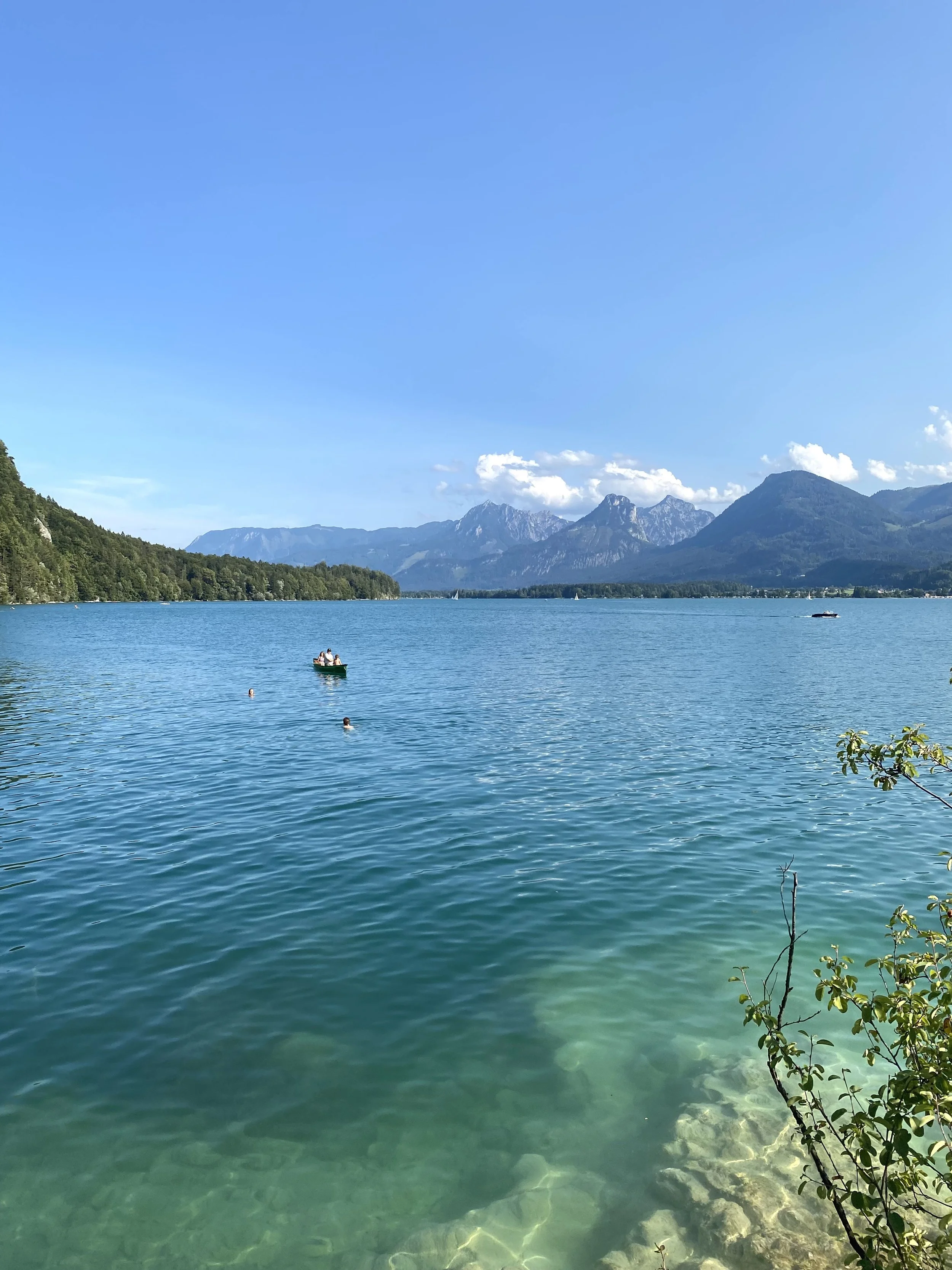 Sø og bjerge i Salzkammergut nær Salzburg – naturoplevelser tæt på Hotel & Villa Auersperg