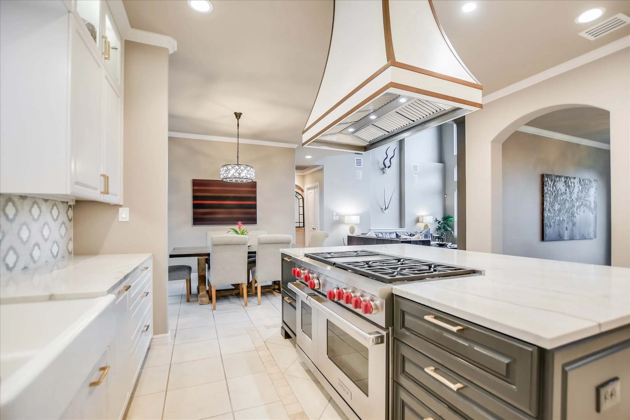70-Kitchen Twilight 6.jpg