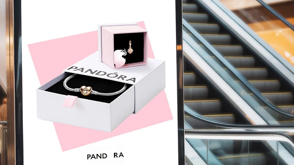 DiazSarah_Pandora Seasonal Mascot_3.jpg