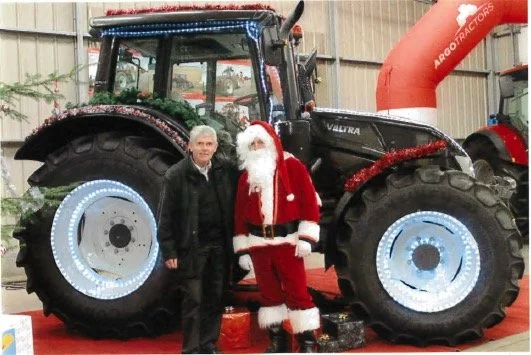Photo VALTRA en 2011 à la prise du contrat de distribution.