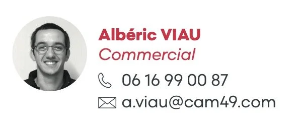 Carte de visite d'Albéric VIAU, Commercial, avec sa photo, son nom en rouge, son titre en italic, son numéro de téléphone et son email.