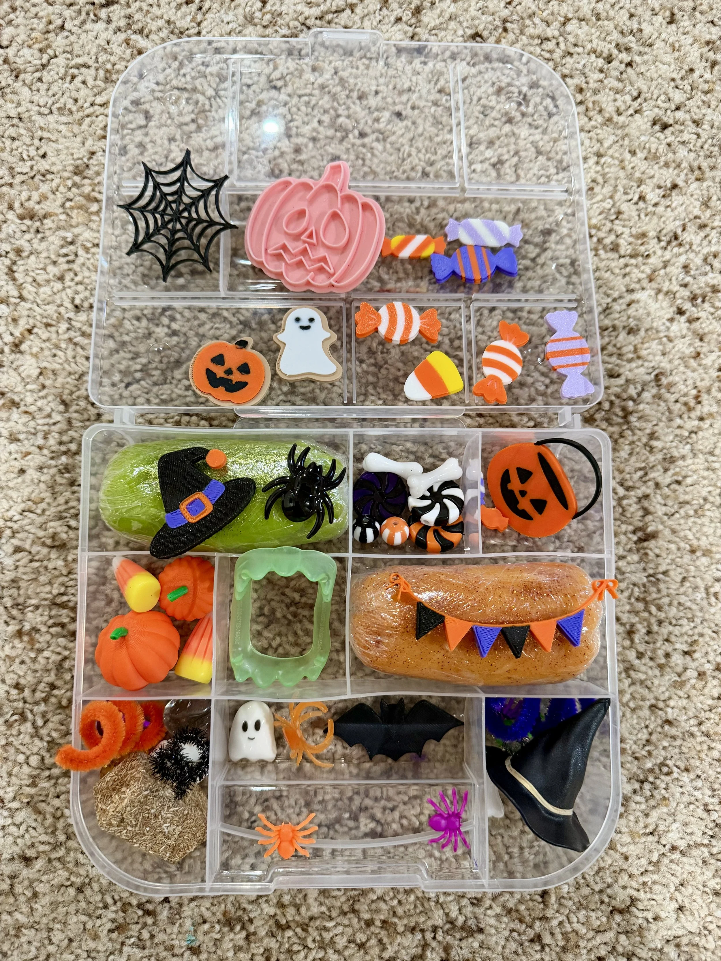 Halloween Kit