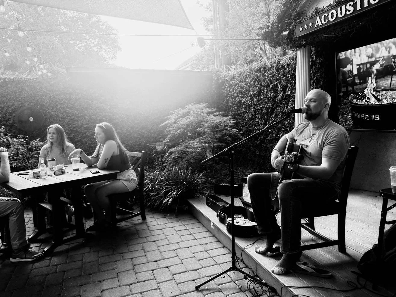 Live Music Fire & Wine: Shawnessey - Foxy Loxy Cafe