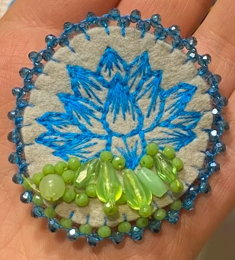 Andrea+brooch.jpg