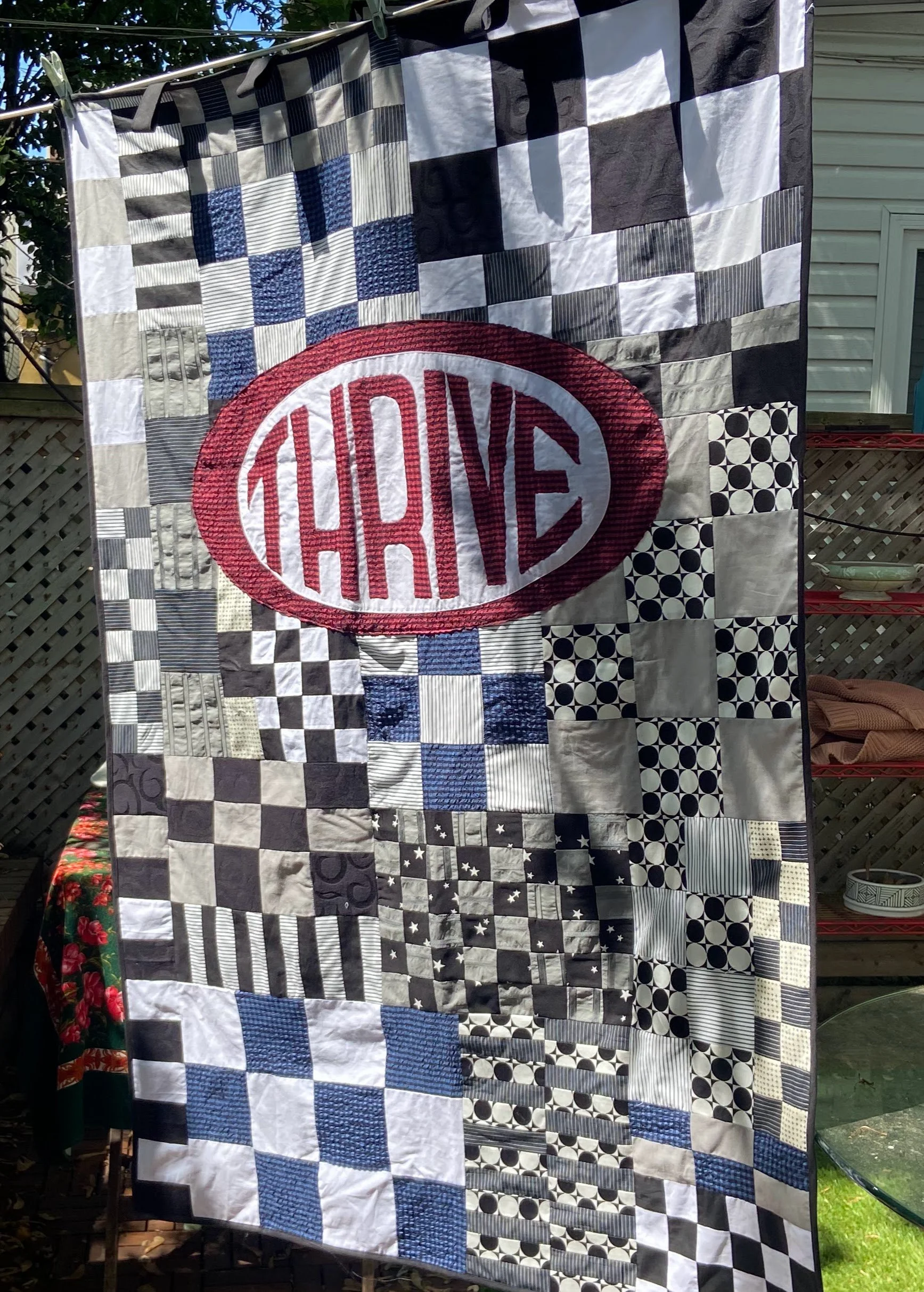 Banner for @torontothrive artist workshops, showcasing their logo