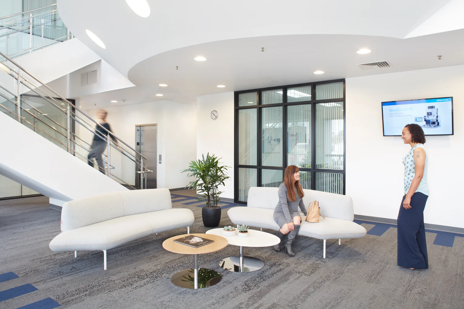 Due for completion in 2018. 7,000 sq.ft. of an extensive remodel of conference and lab rooms, lunch and office areas. Our team created a process to lead the clients through a multi faceted goal. We established a relationship with all the users invol…