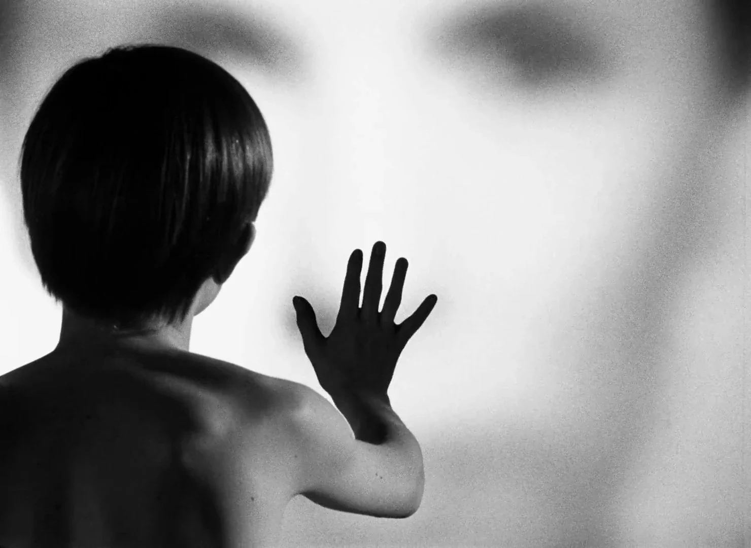 Persona v. Ingmar Bergman.