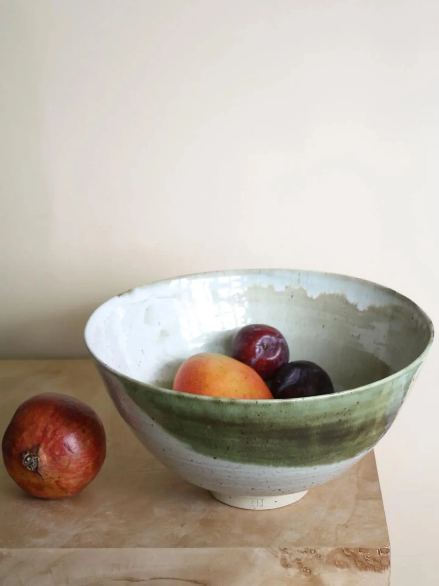 My medium and large Tide Serving Bowls created exclusively for @boroughkitchen pictured alongside some fruit in the spring light. 

#handmade #pottery #ceramics #fruitbowl