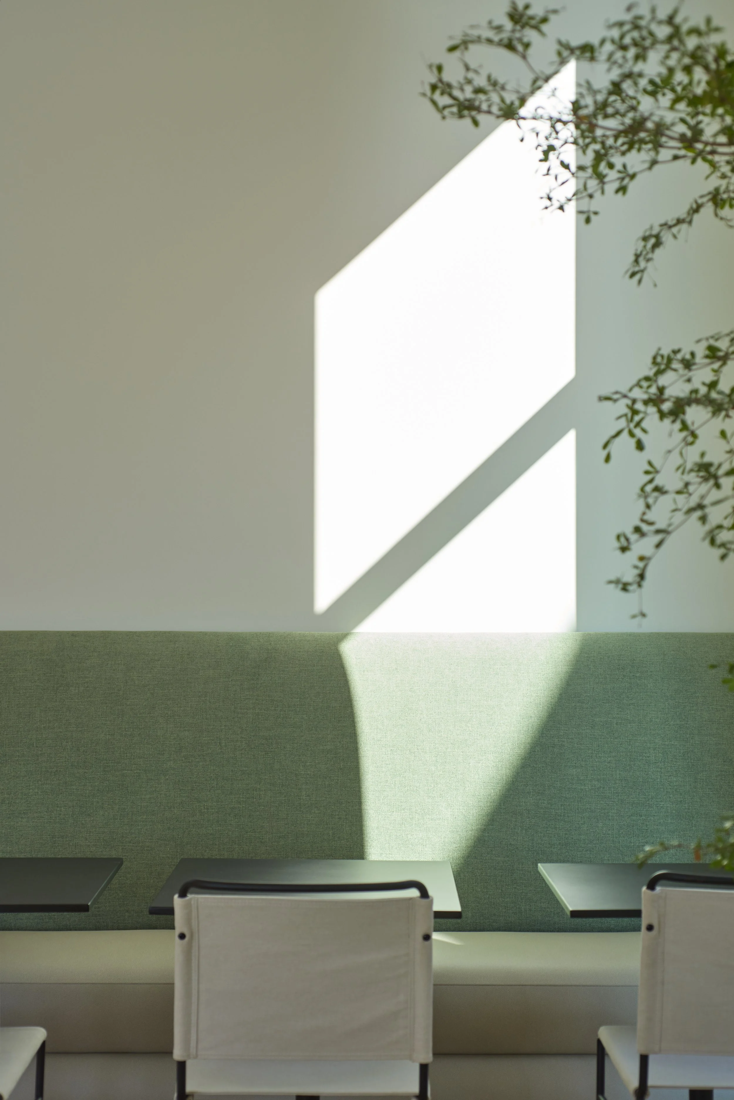 Lobby_Cafe_DHY_8187.jpg