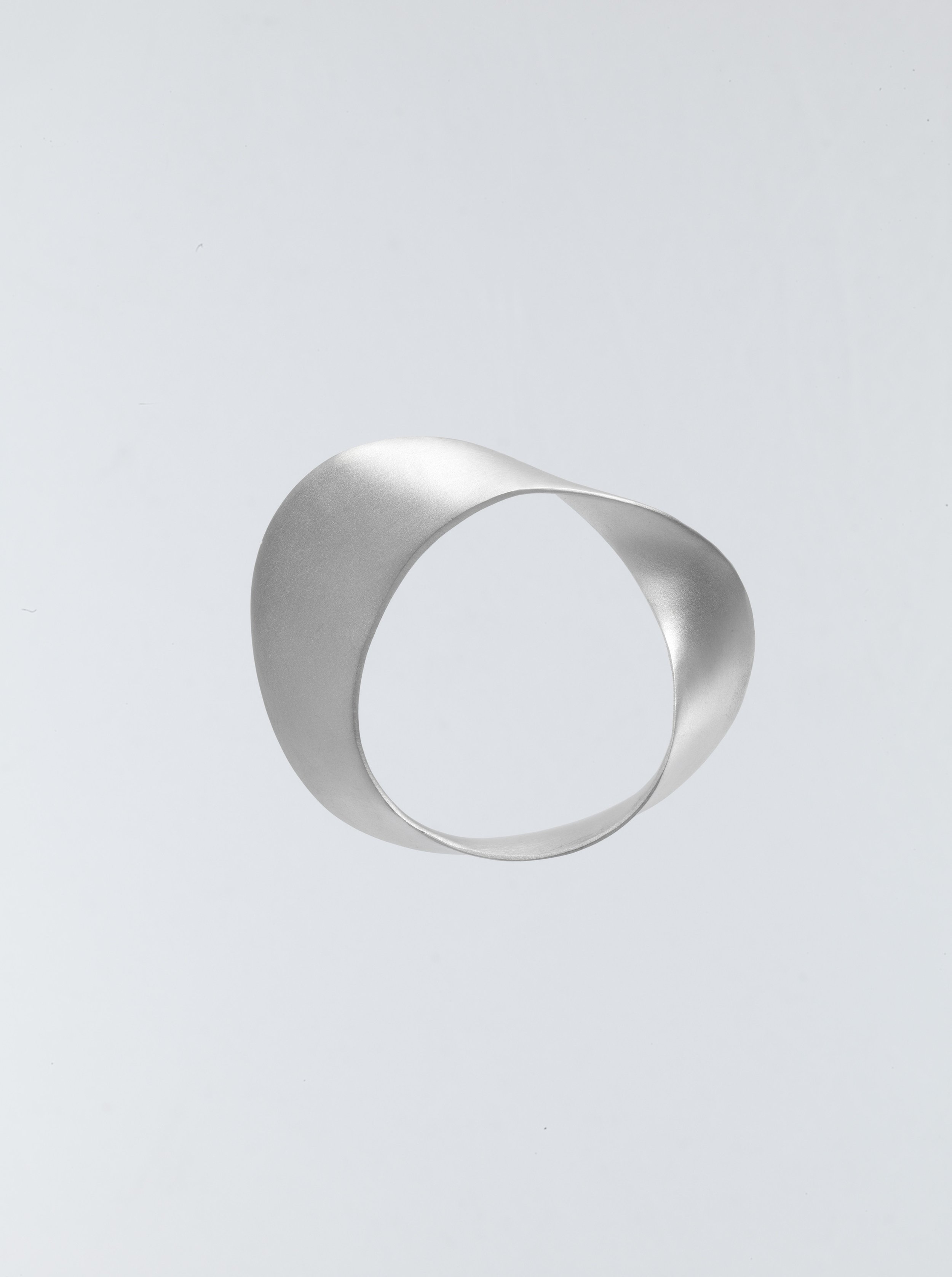 Bracelet, edition of 20 *