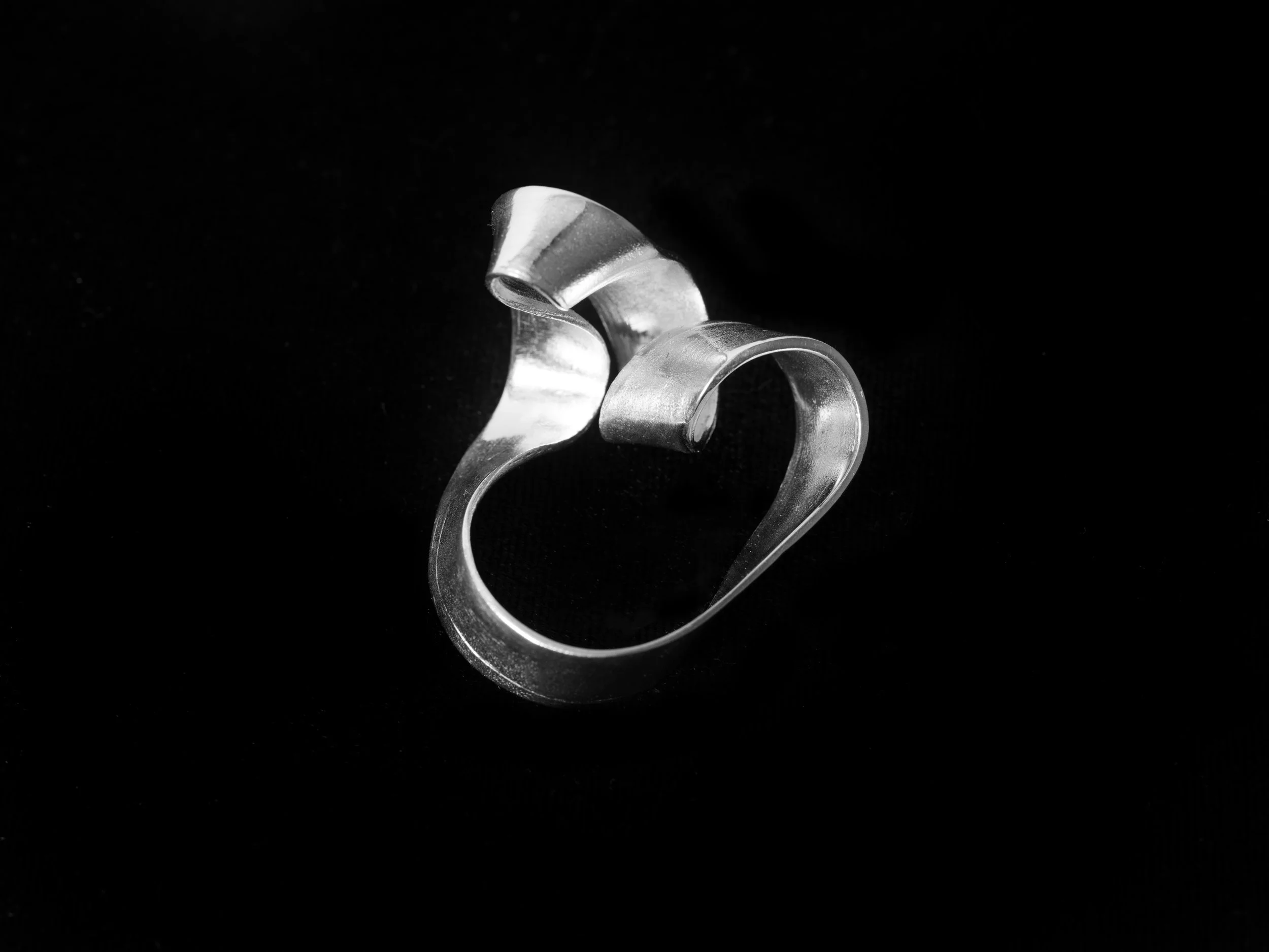 Ring, unique *