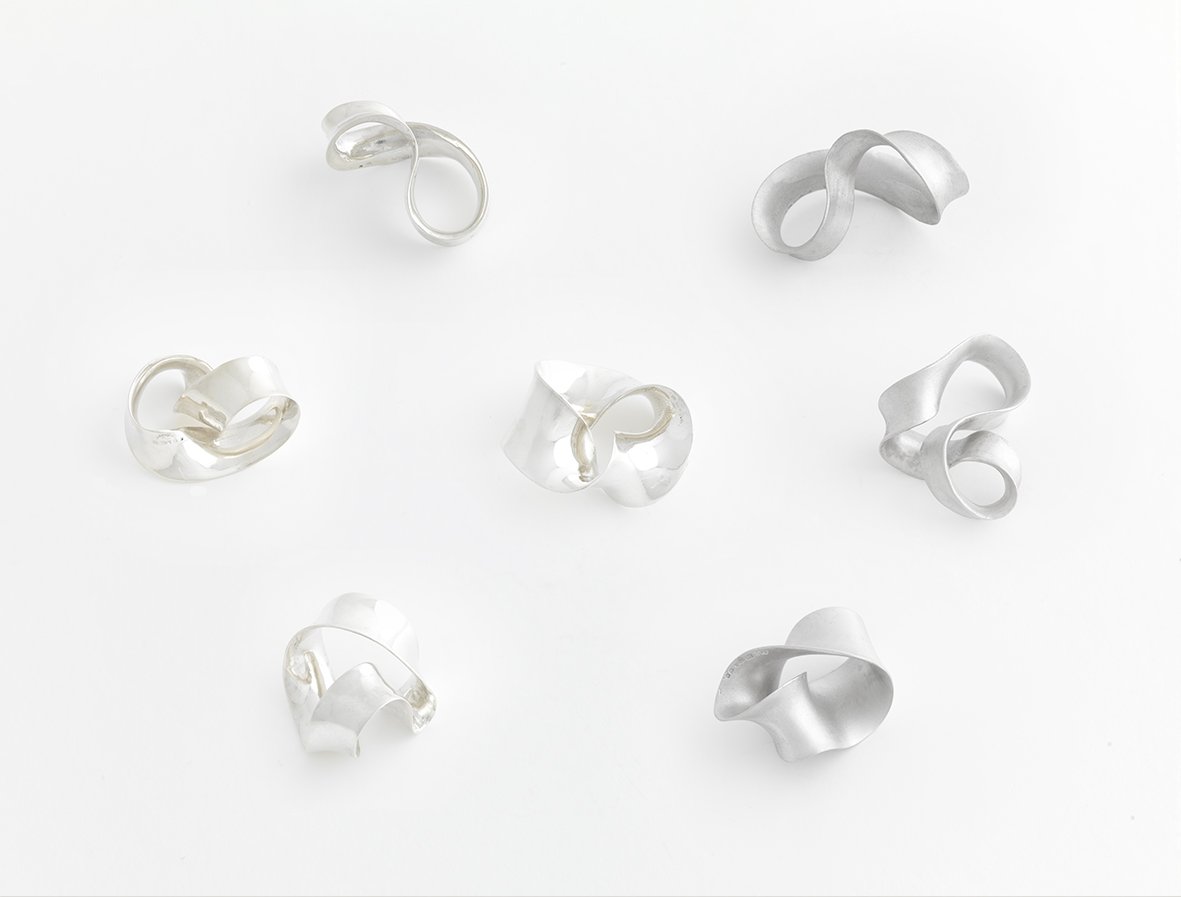 Rings/pendants, unique *