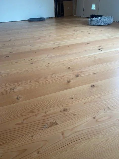 Mid-grade reclaimed fir flooring detail