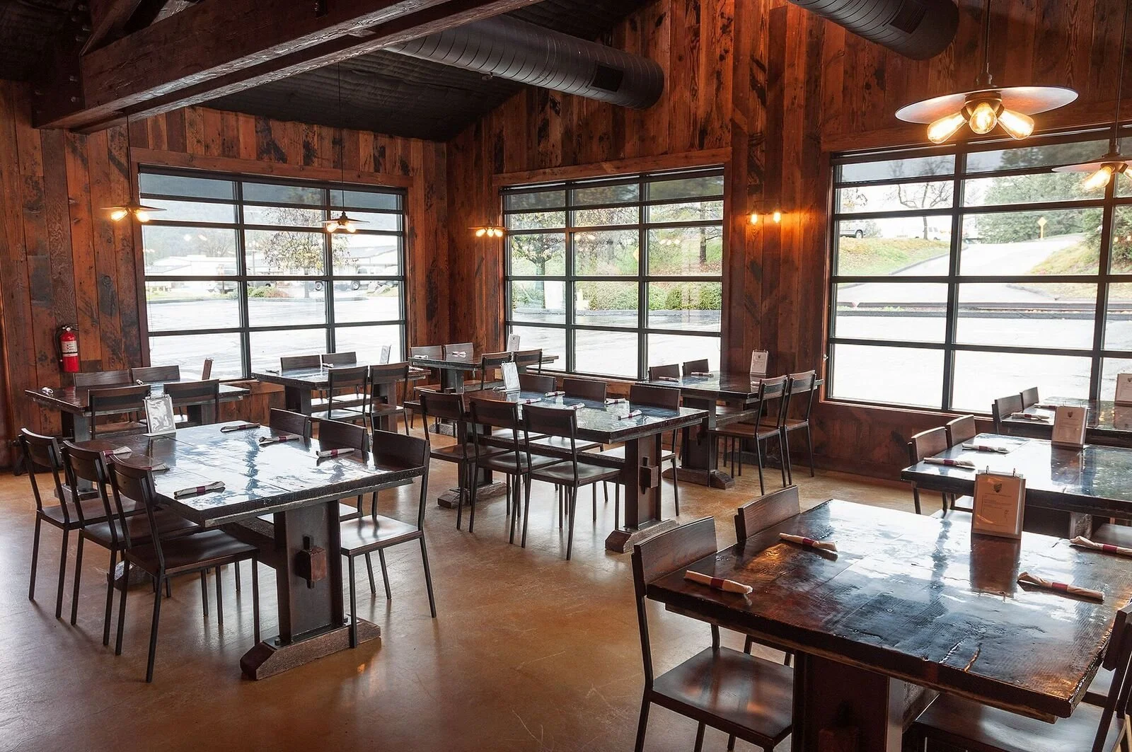 Southgate-Brewing-Co-Oakhurst-CA-E_preview.jpg