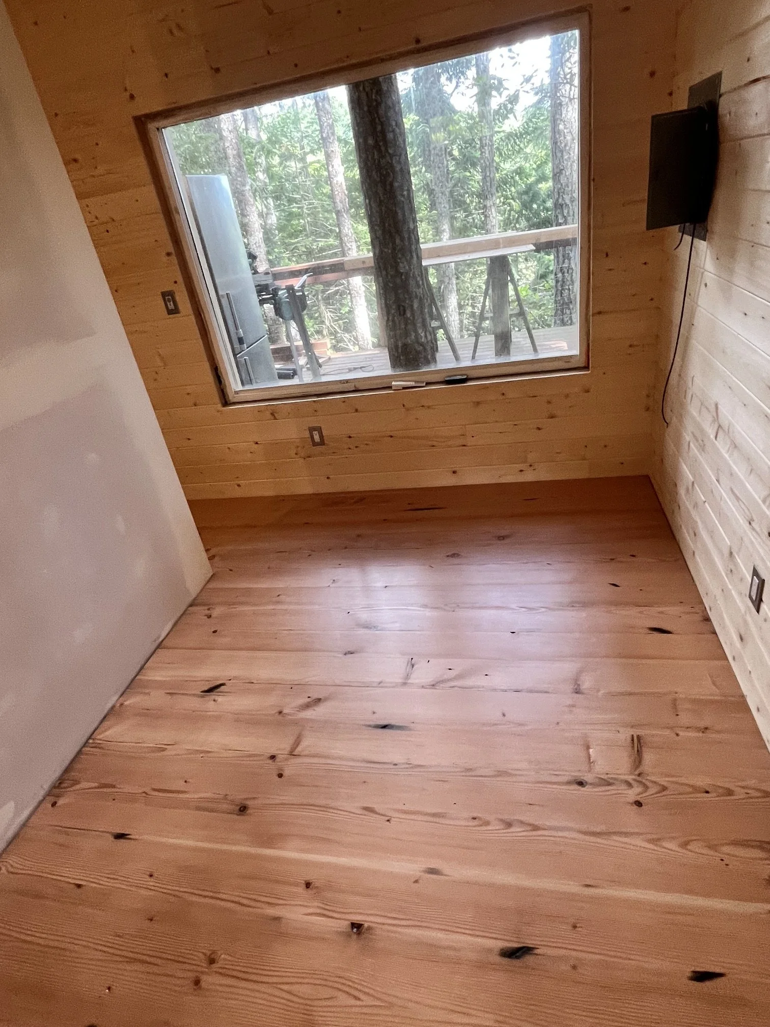 Reclaimed fir flooring