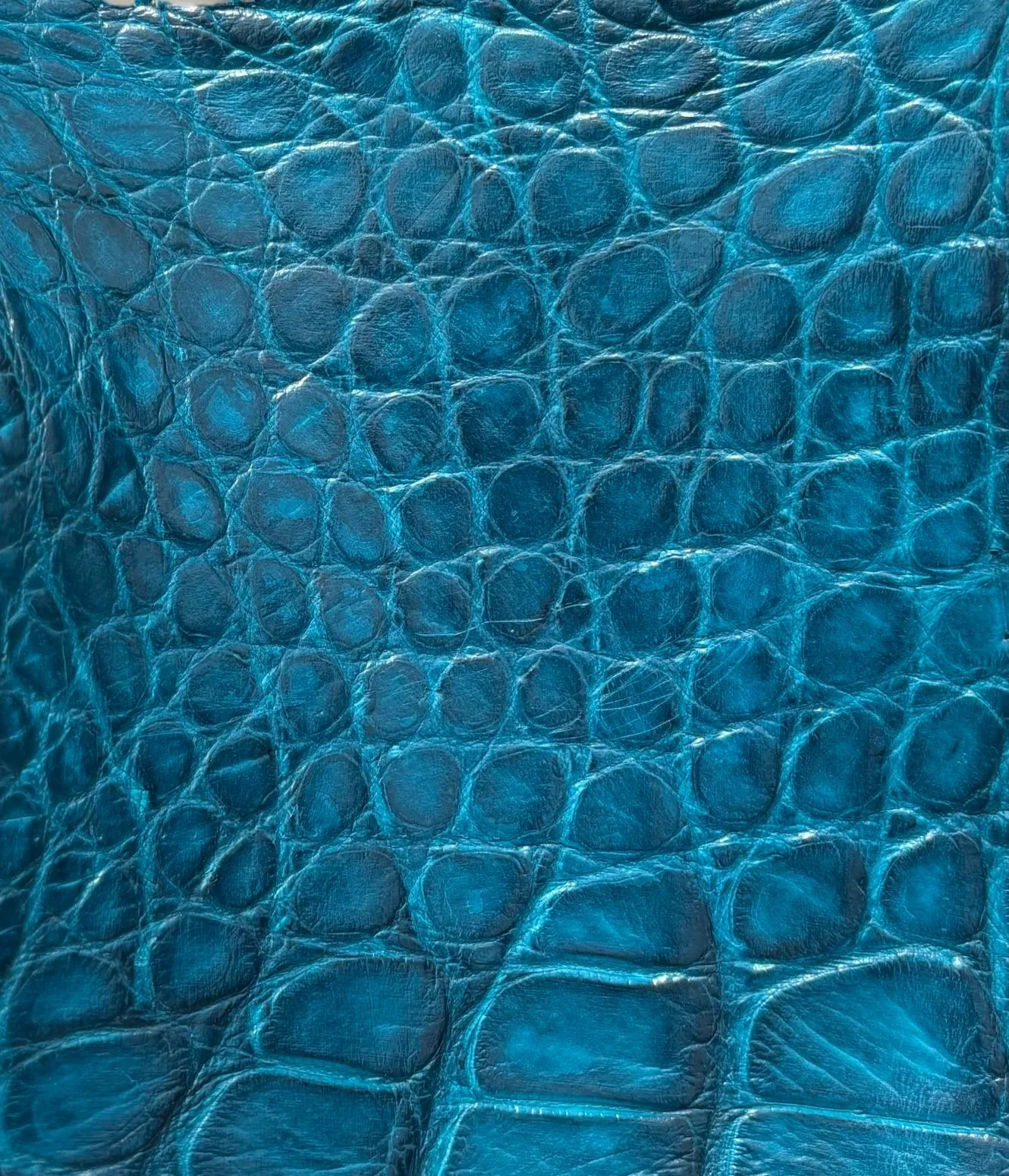 TURQUOISE 