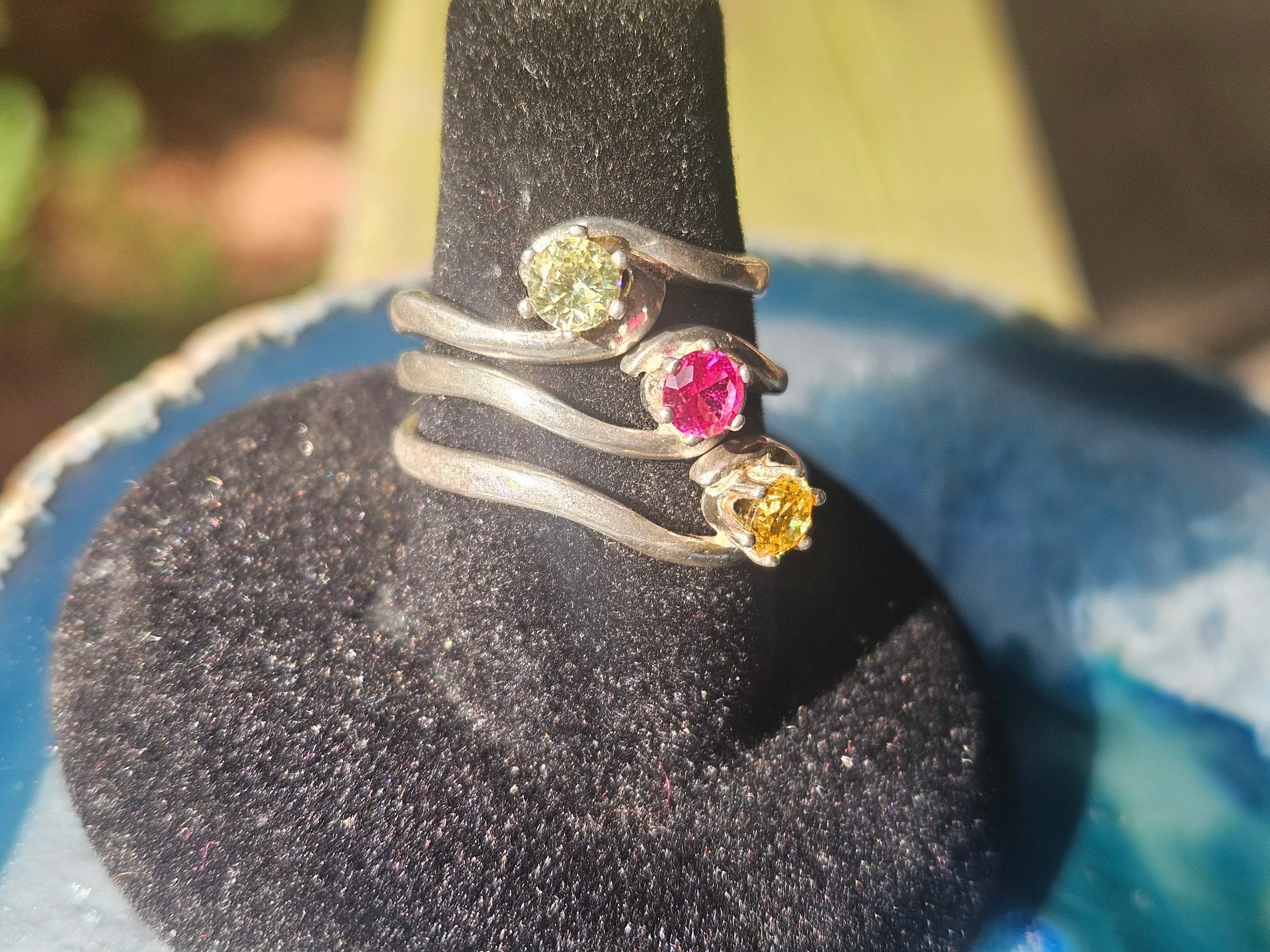 Birthstone 4 mm Wave Ring Set in .925 Sterling Silver