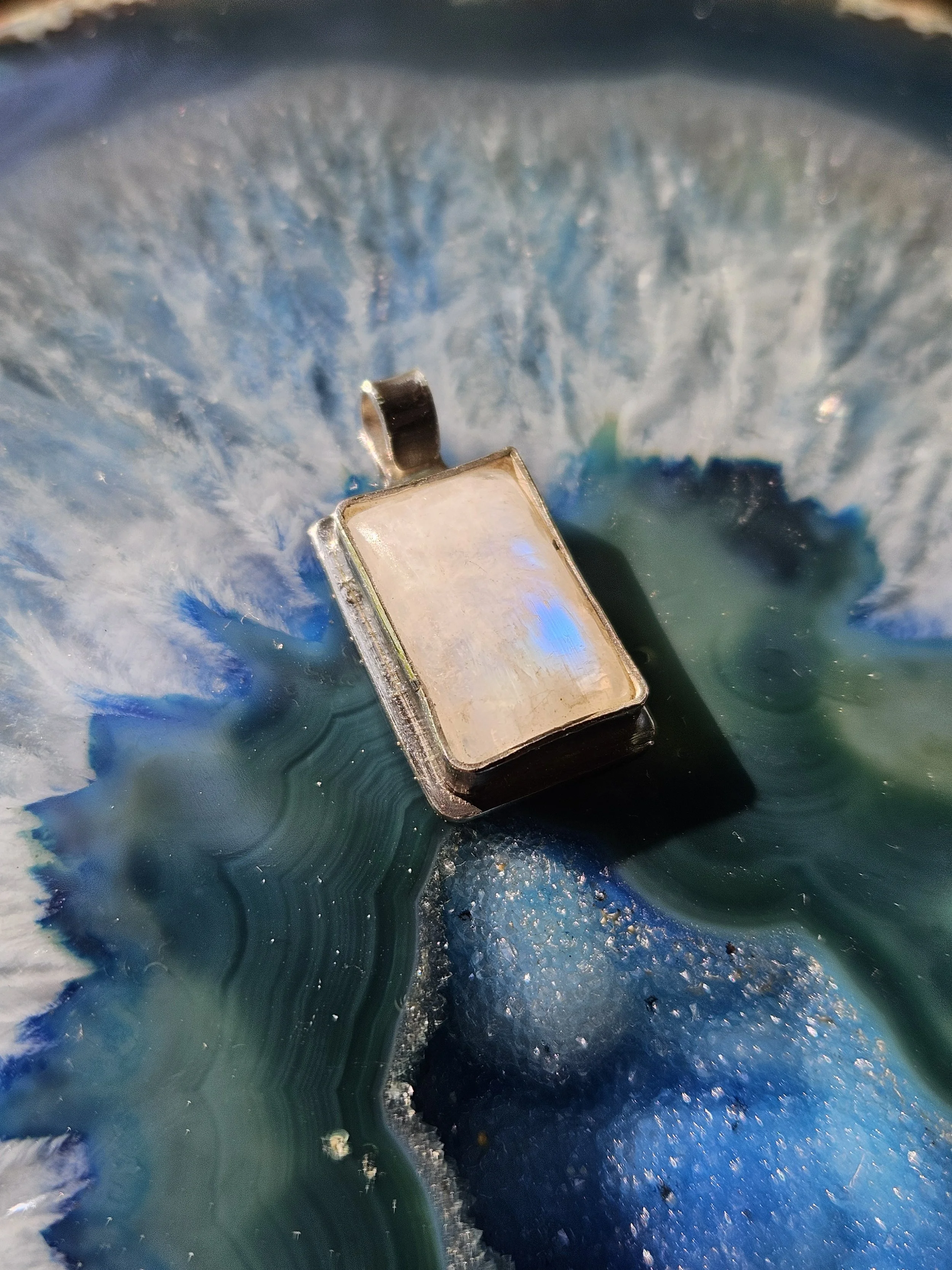Open Doorway Rainbow Moonstone Pendant Set in .925 Sterling Silver