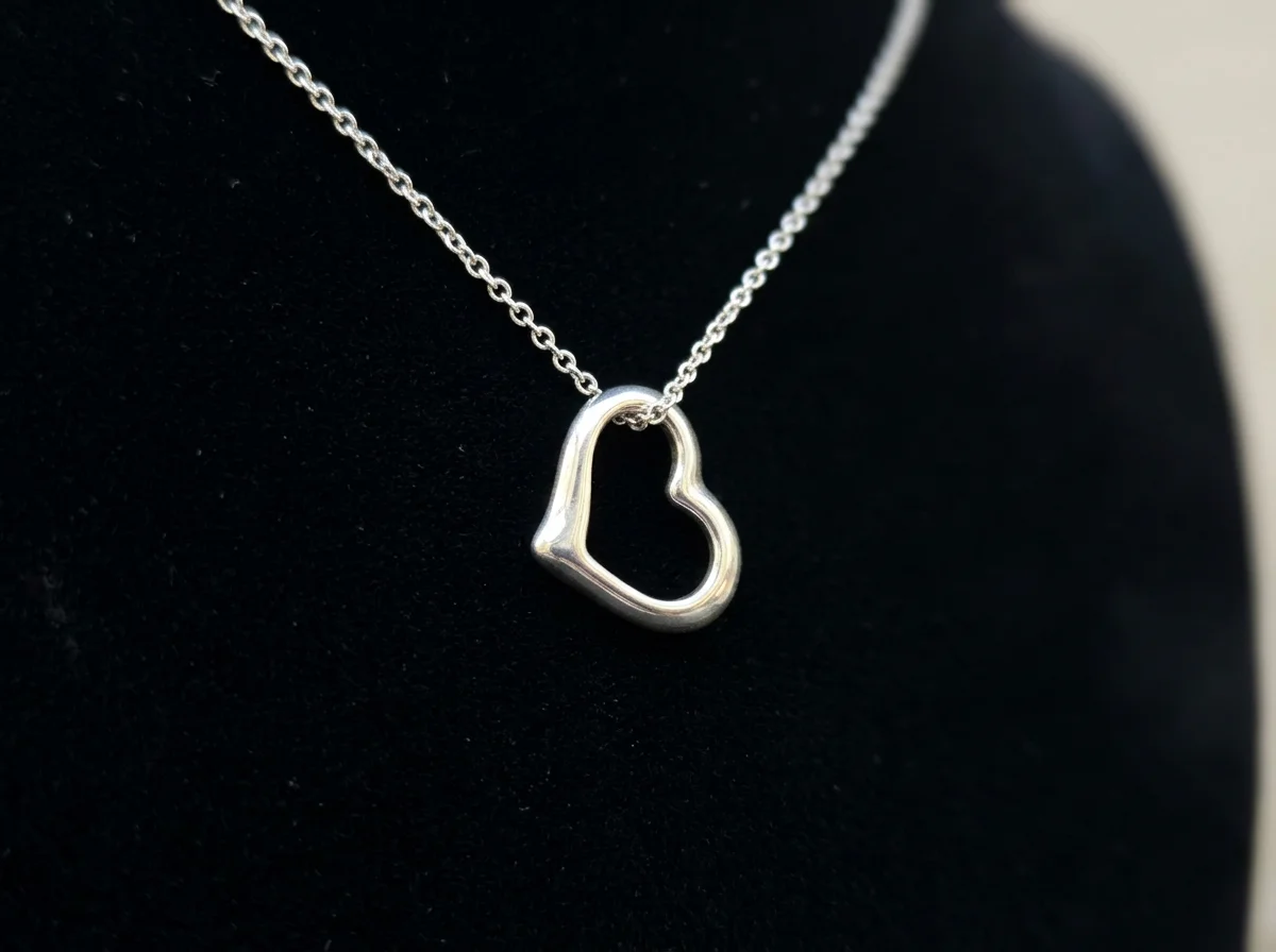 Floating Heart Necklace in .925 Sterling Silver #2