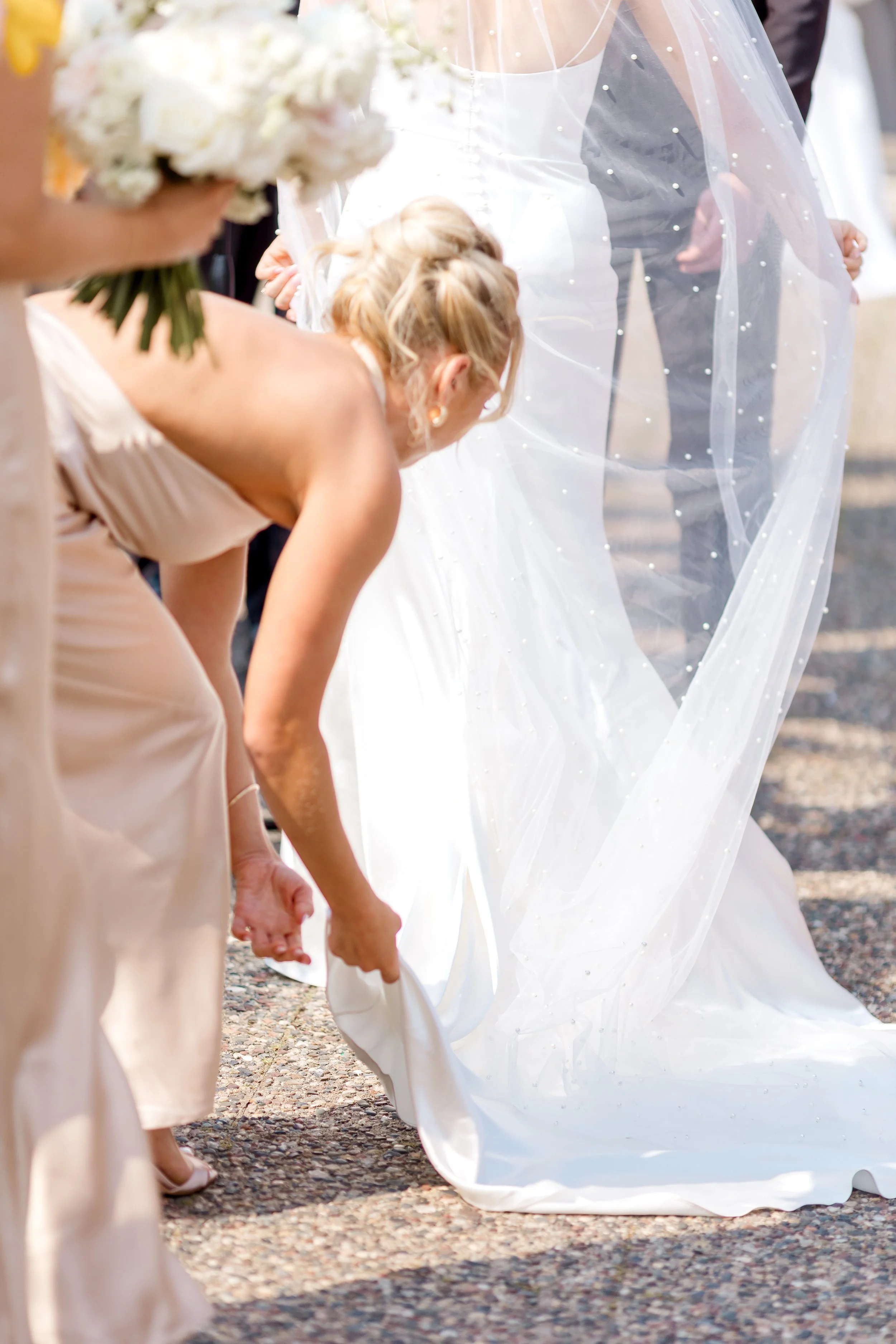 classy-golf-club-wedding-alexandra-robyn-1163.jpg