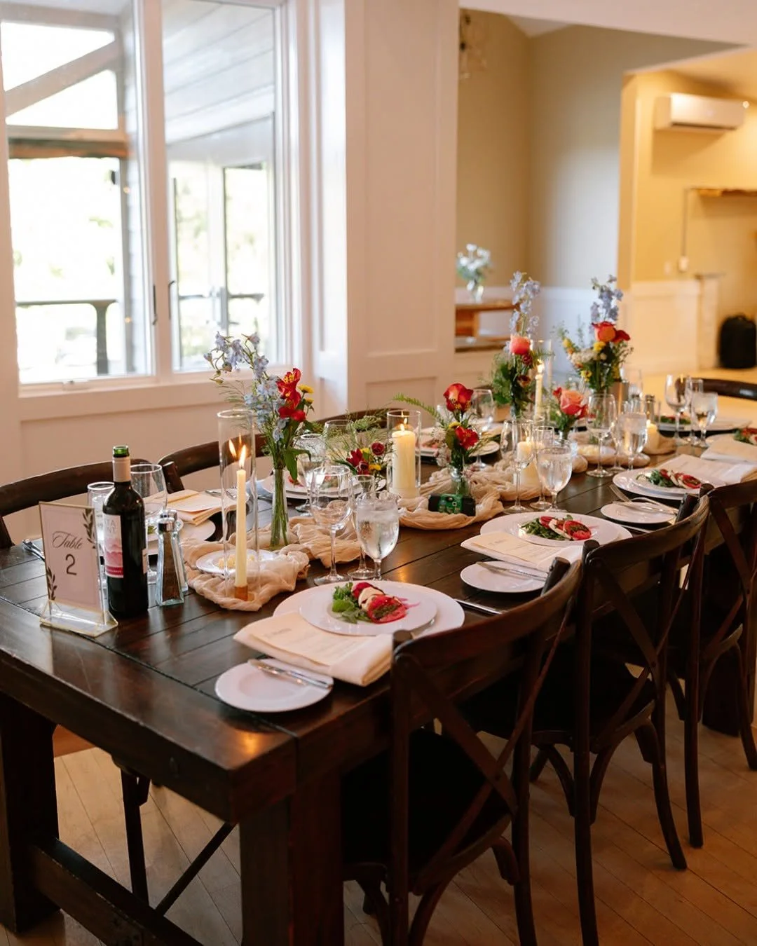 Photo: Alexandra Eveland   Reception  