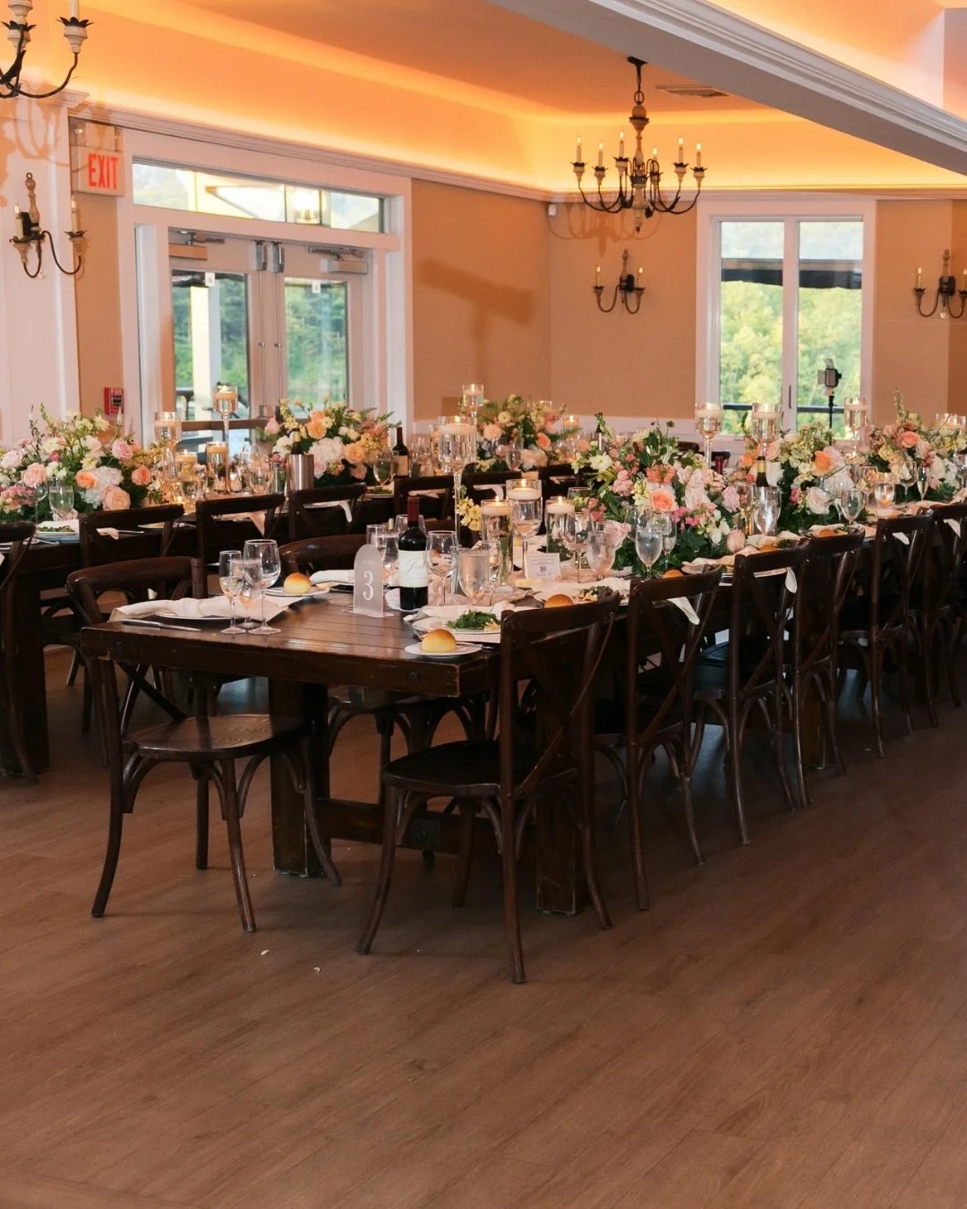 Photo: JoVon Photography   Reception  