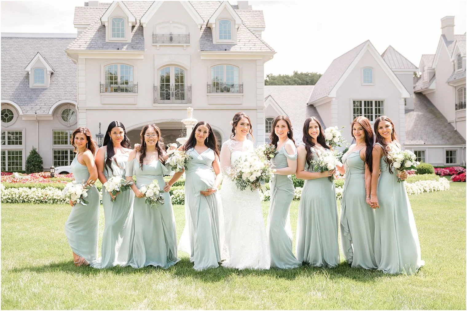 Photo: Pearl and Veil Studios   Bouquet, Bridesmaids  