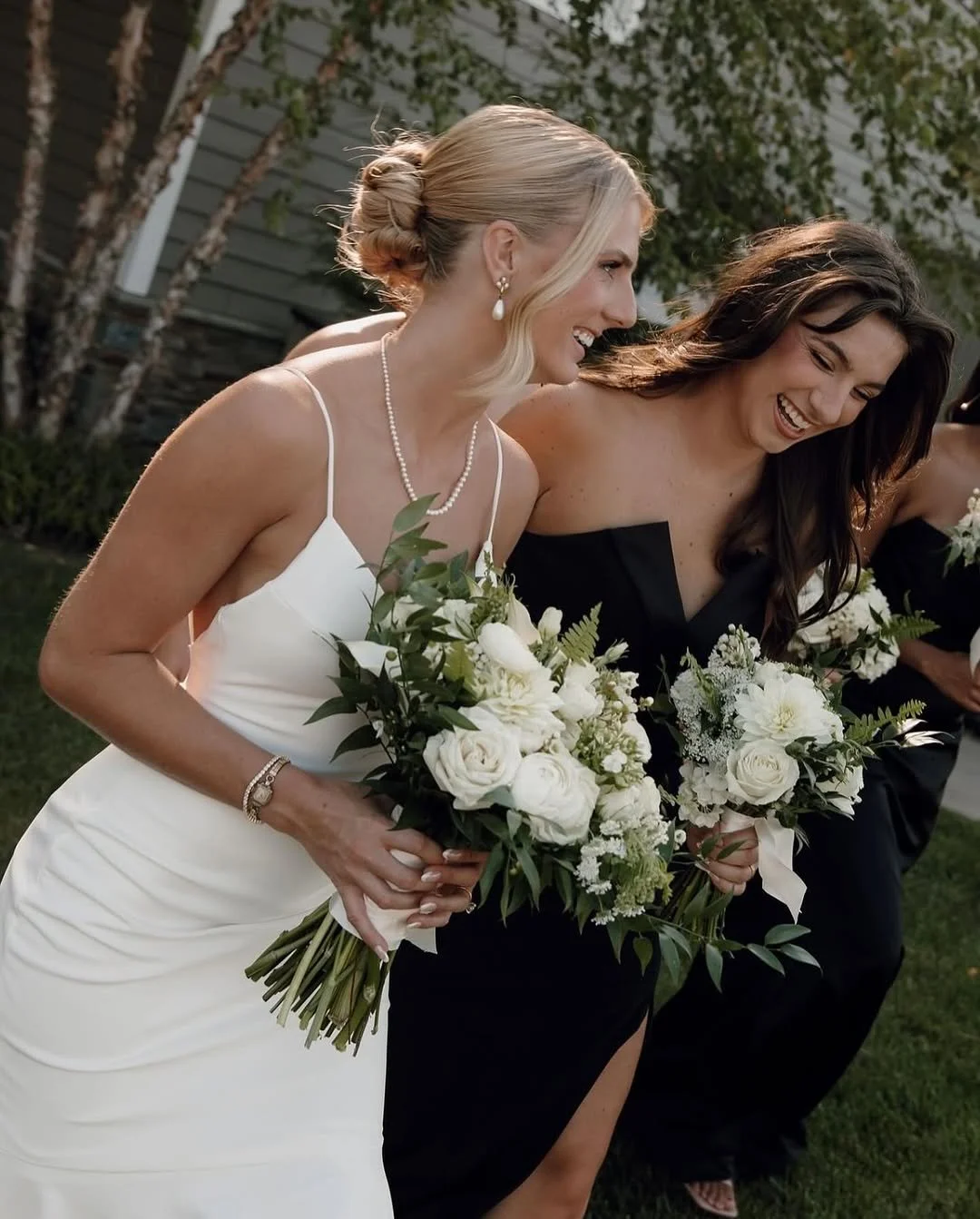 Photo: Mikaela Hope   Bouquet, Bridesmaids  