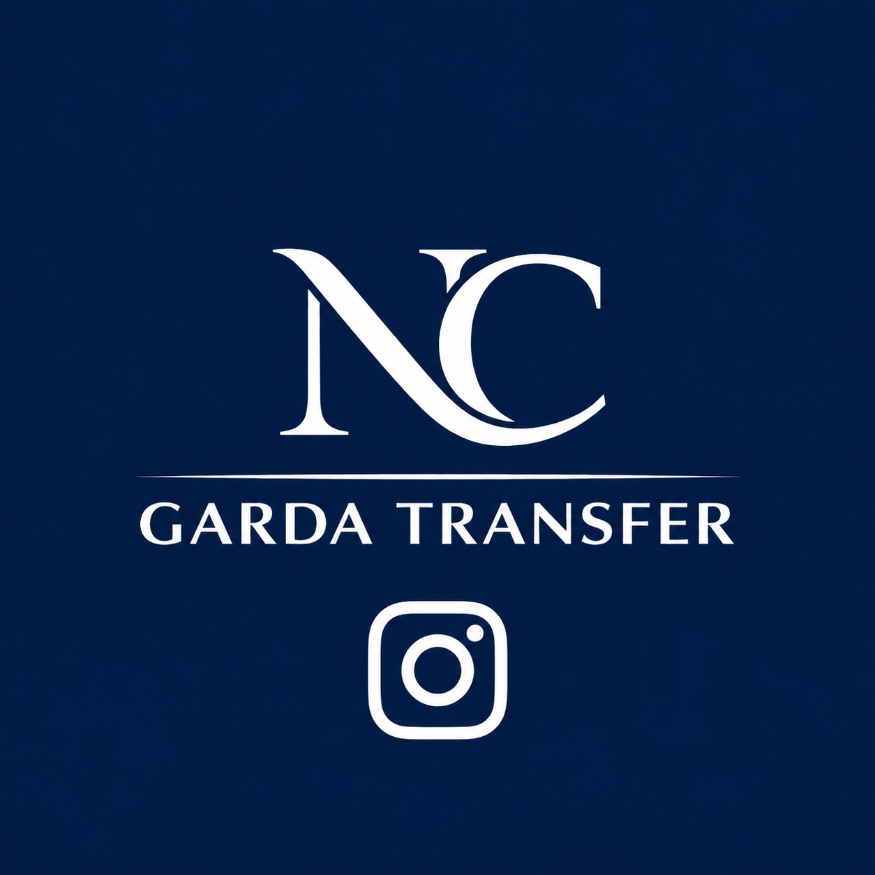 Logo di Garda Transfer con le iniziali 'NC' in evidenza, scritto in bianco su sfondo blu scuro, con il nome 'Garda Transfer' sotto una linea bianca sottile e il simbolo di Instagram sotto.