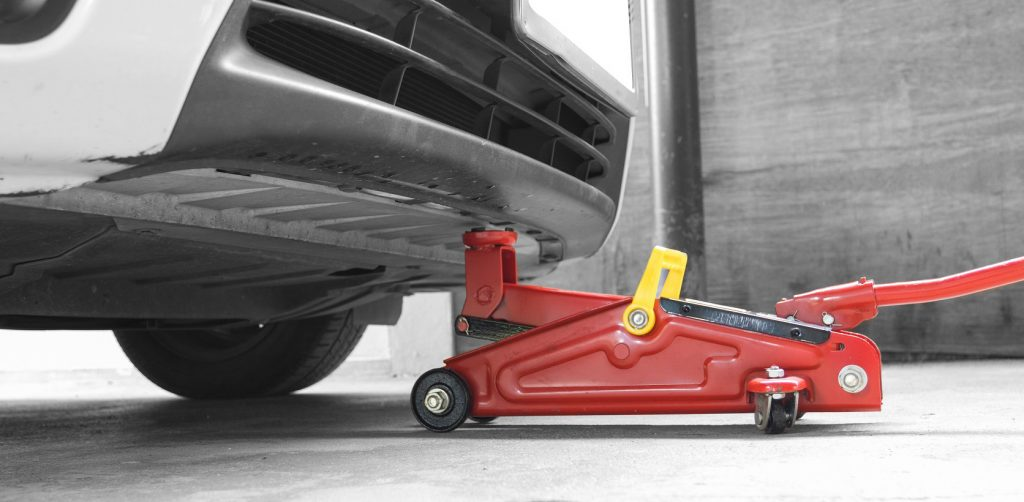 JACKS AND HYDRAULICS