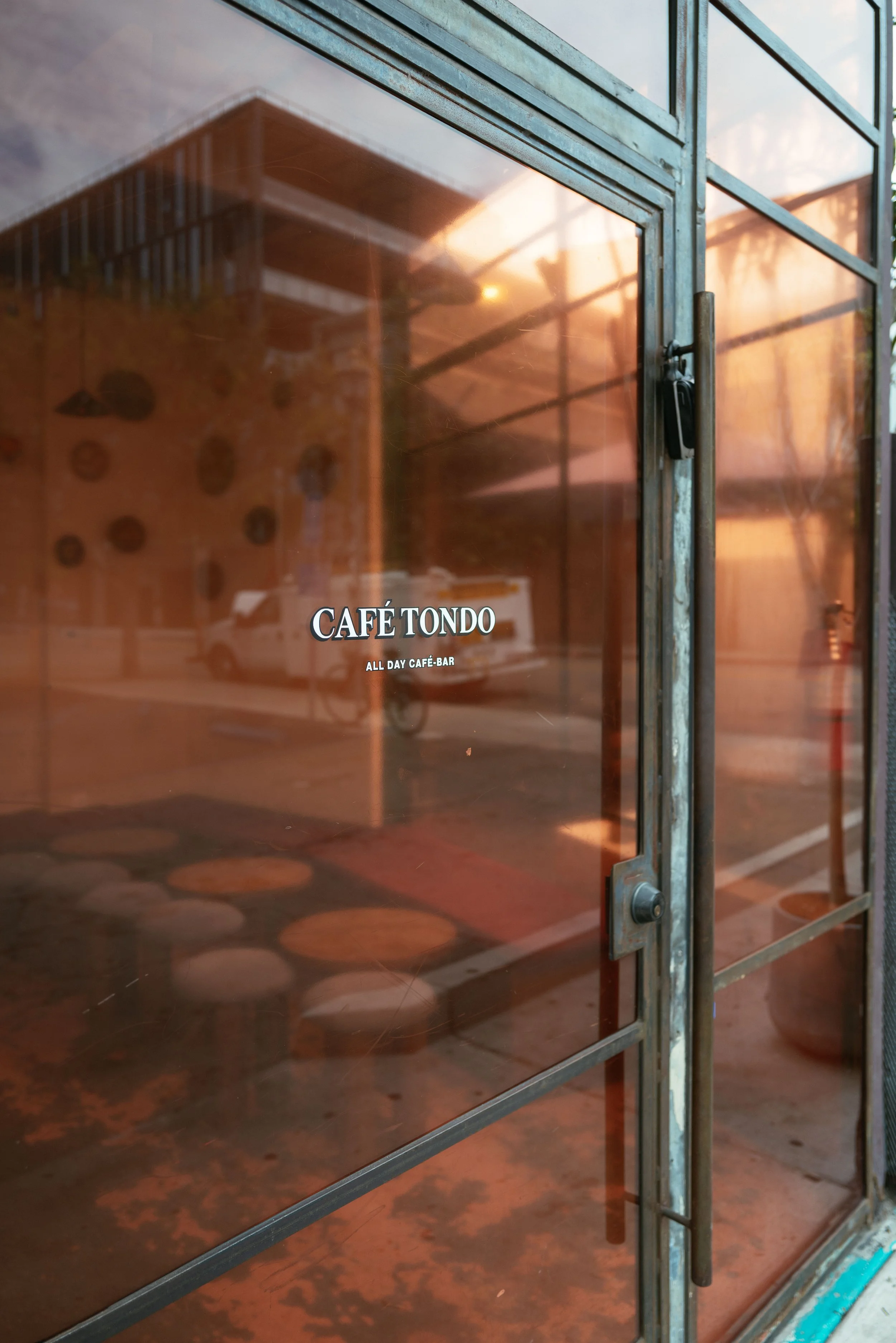 CAFÉ TONDO - RESTAURANT