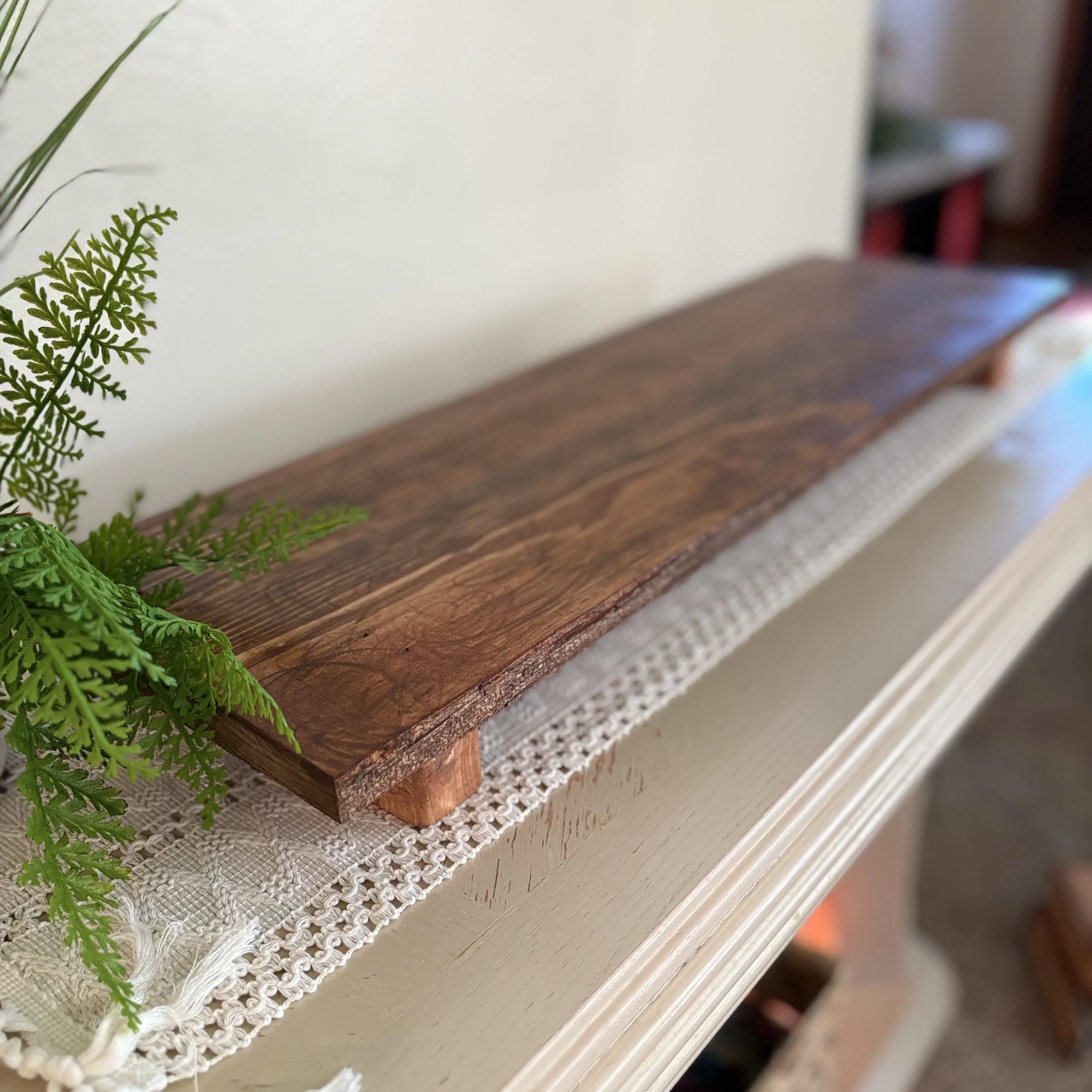 Dining Room Table Center Piece Riser