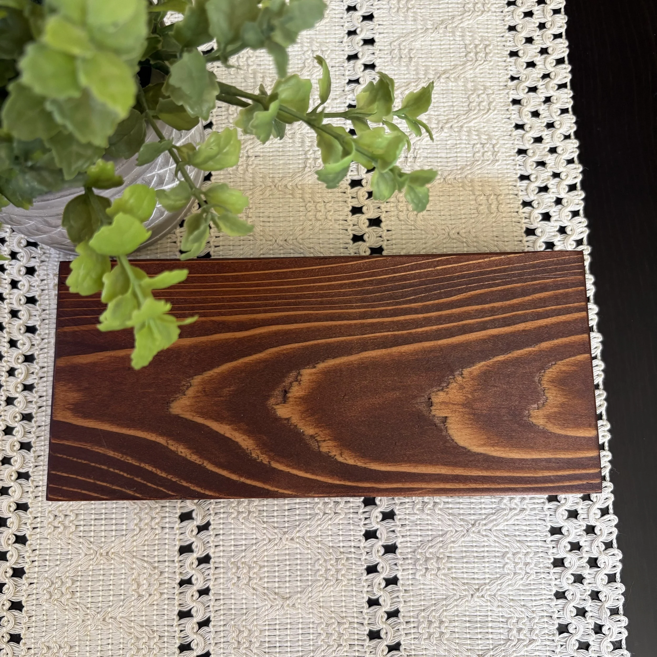 Chestnut on Cedar Riser