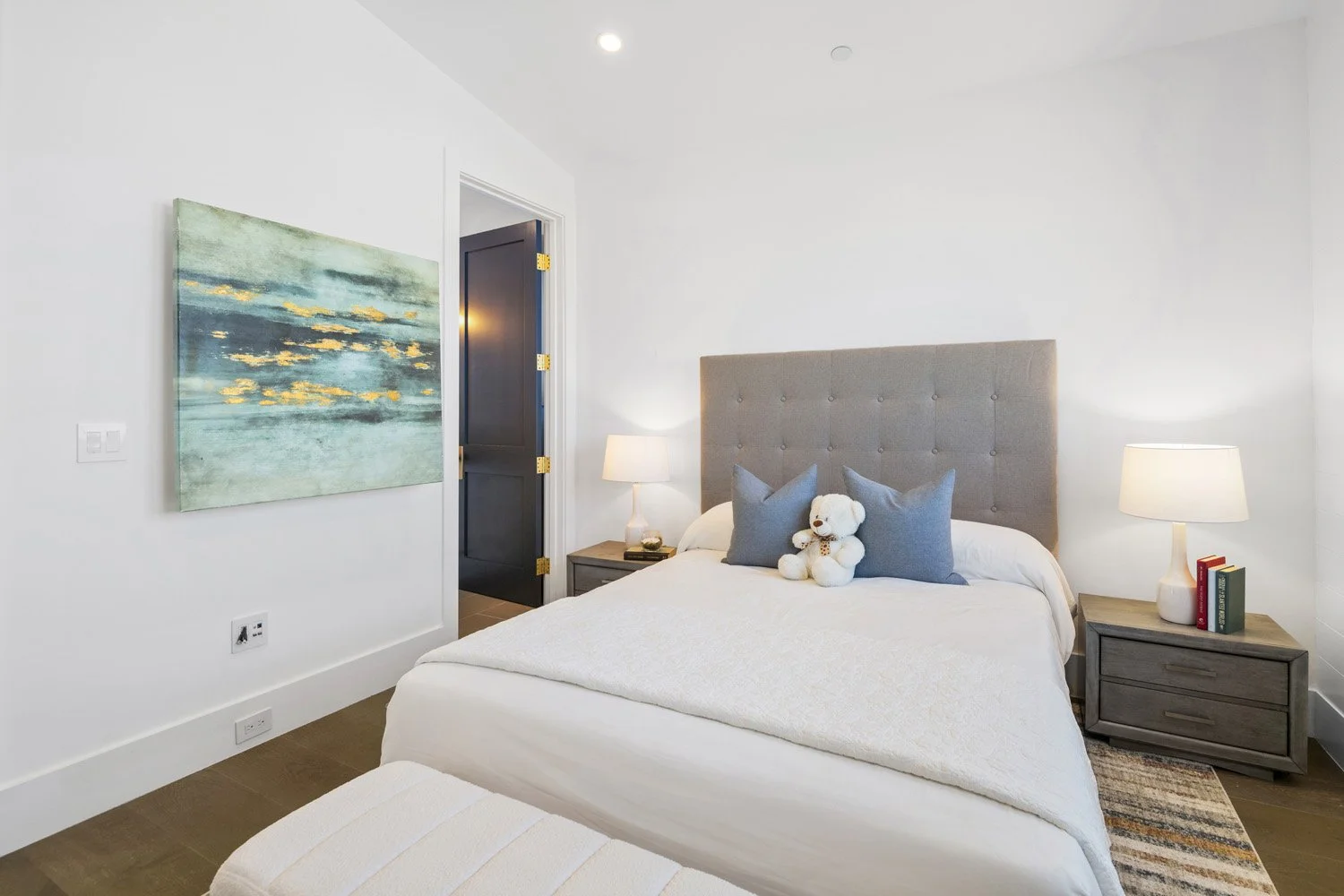 755  Stewart Ave 46.jpg