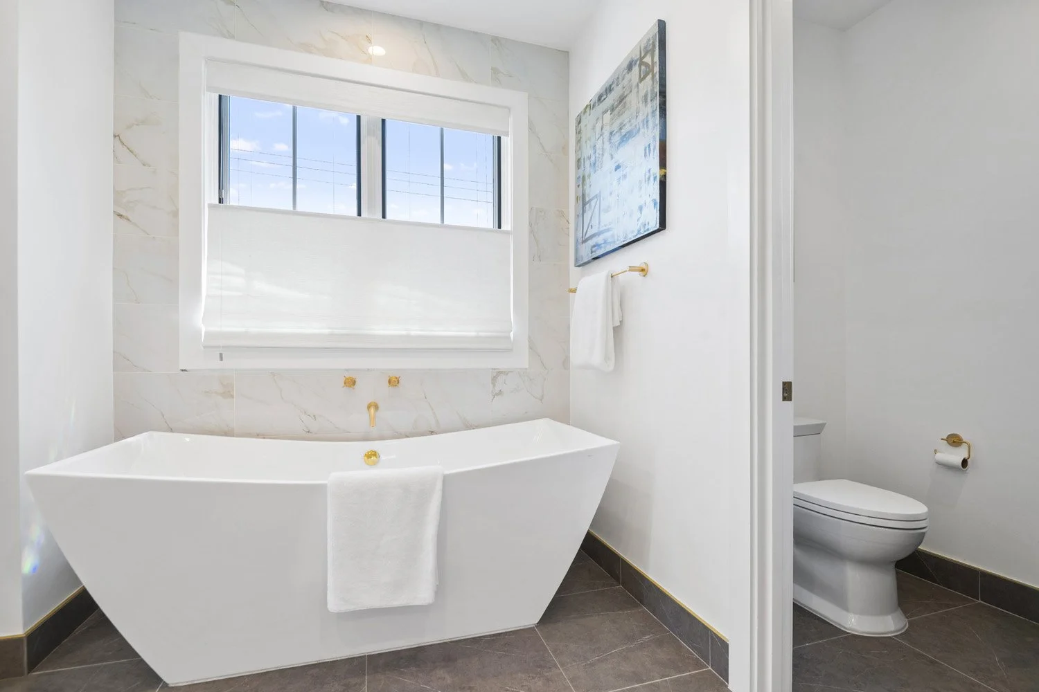 755  Stewart Ave 61.jpg