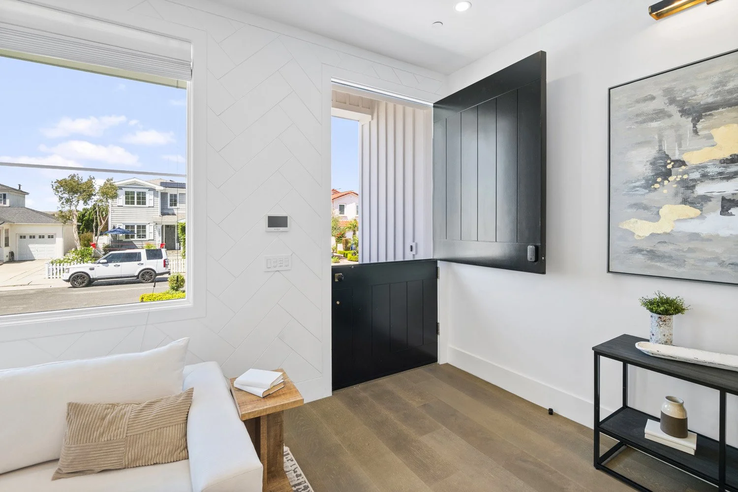 755  Stewart Ave 62.jpg