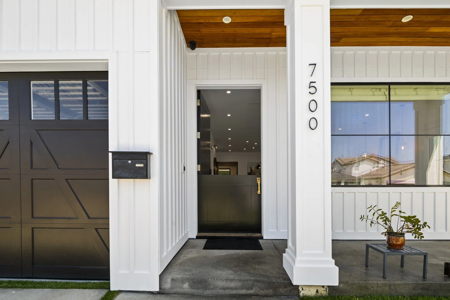 755  Stewart Ave 63.jpg