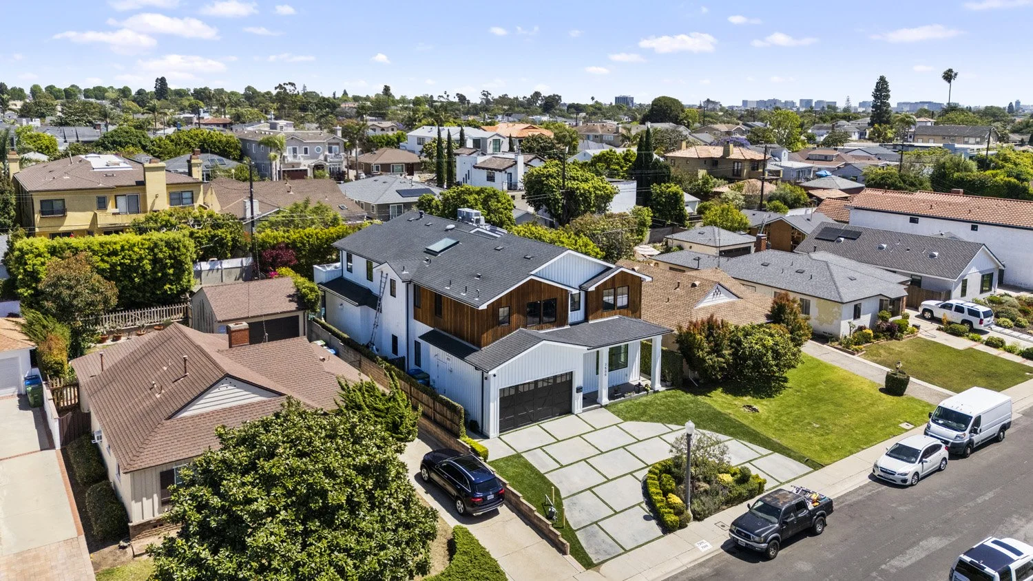 755 Stewart Ave 3.jpg