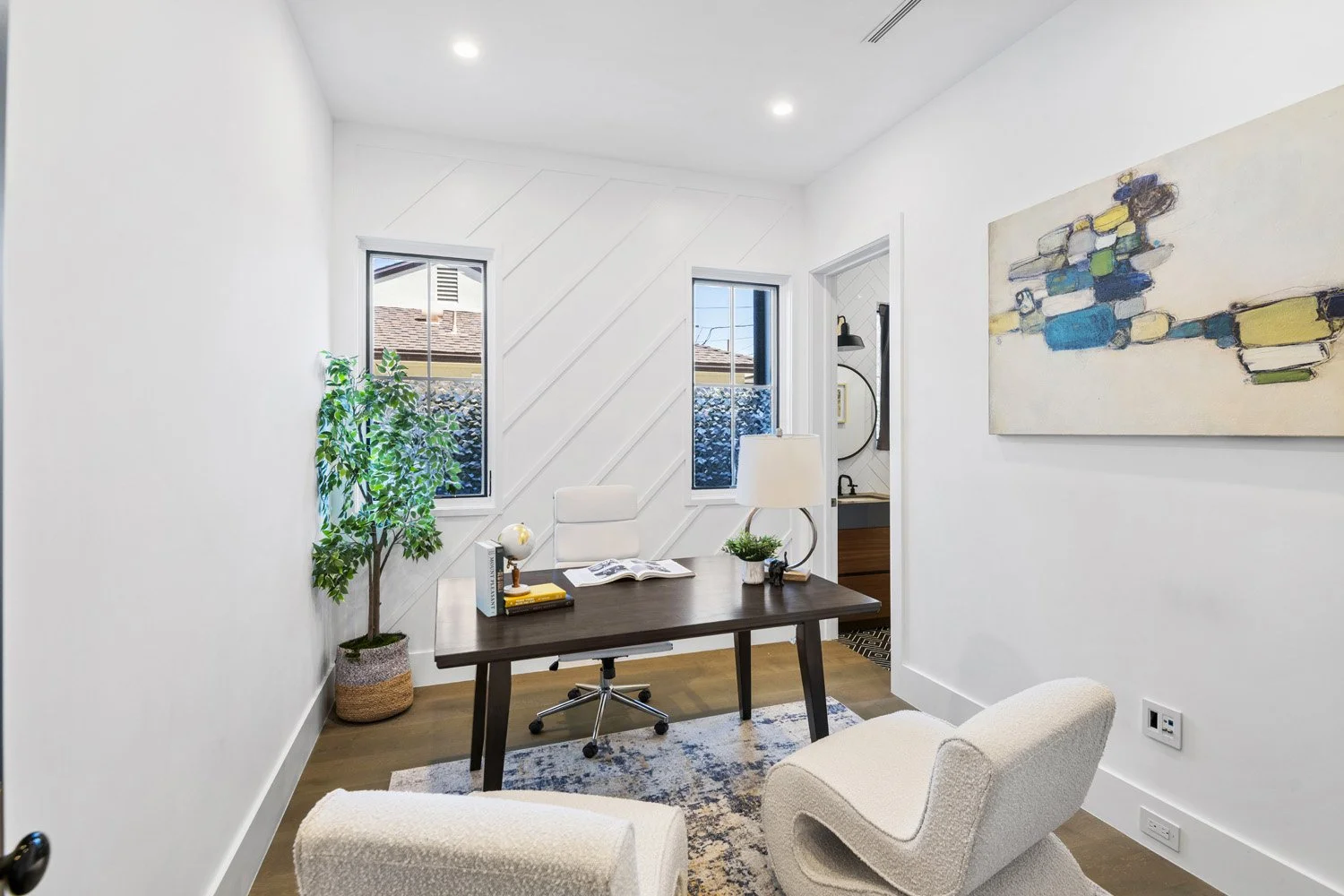 755 Stewart Ave 8.jpg