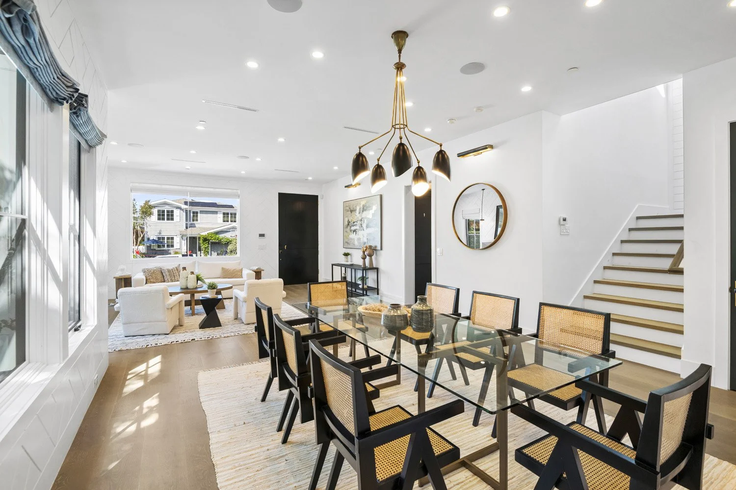 755 Stewart Ave 16.jpg