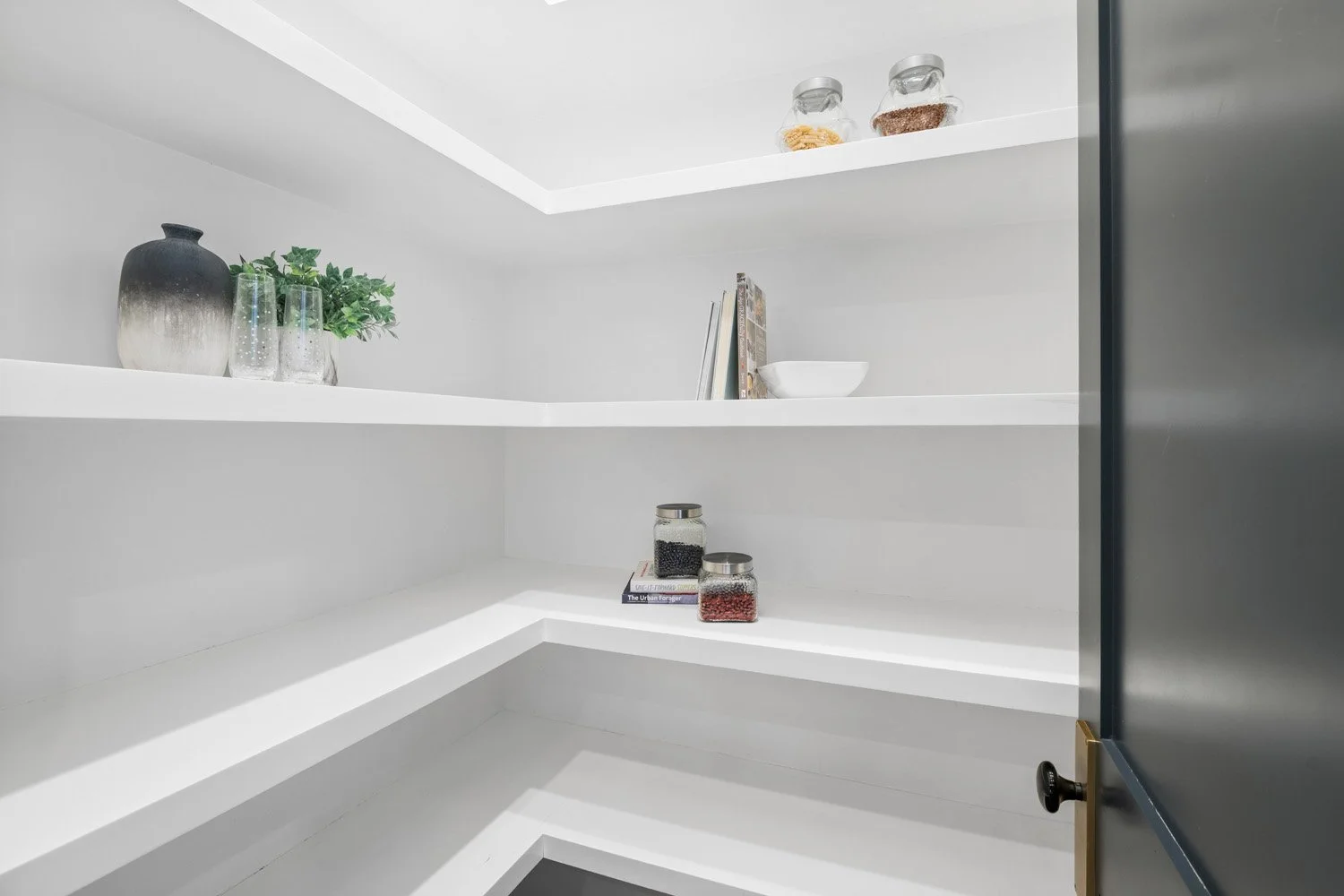 755 Stewart Ave 17.jpg