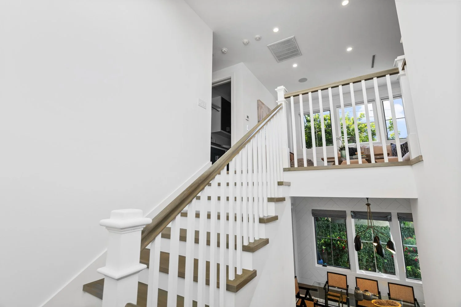 755 Stewart Ave 35.jpg