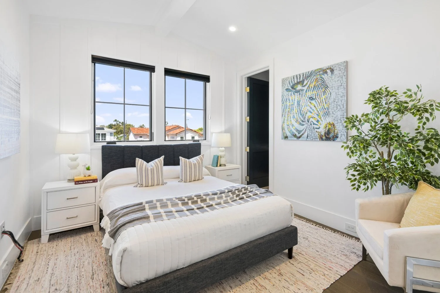 755 Stewart Ave 40.jpg