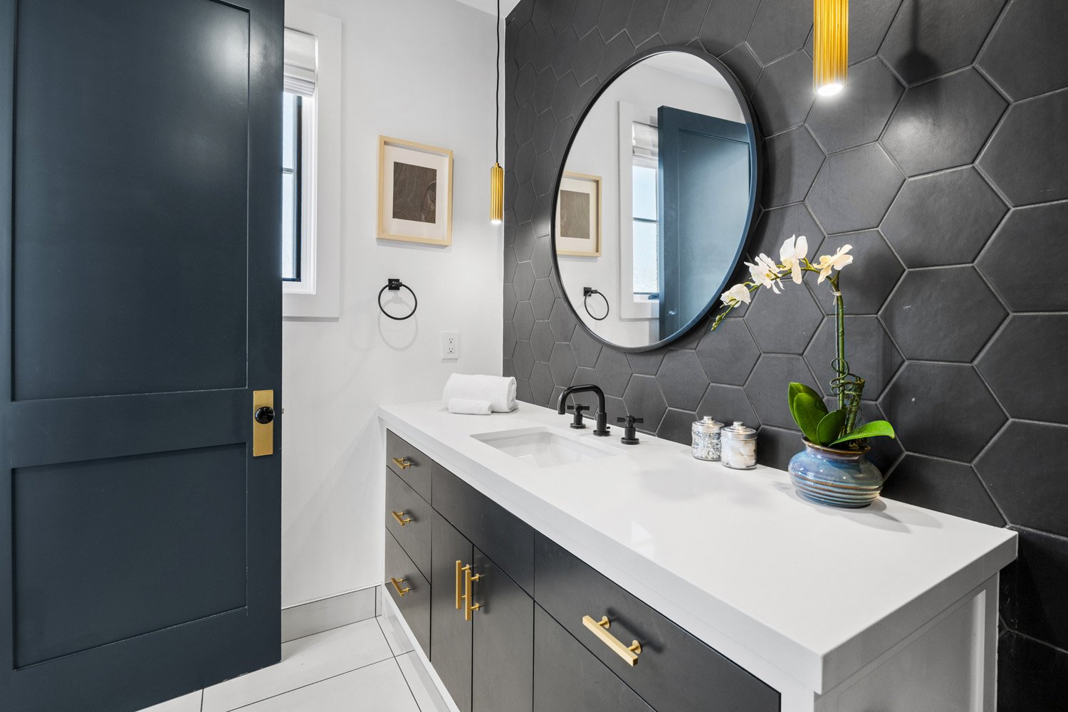 755 Stewart Ave 42.jpg