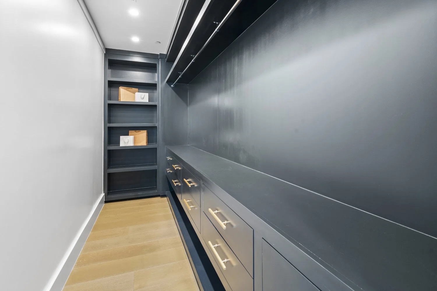 755 Stewart Ave 53.jpg