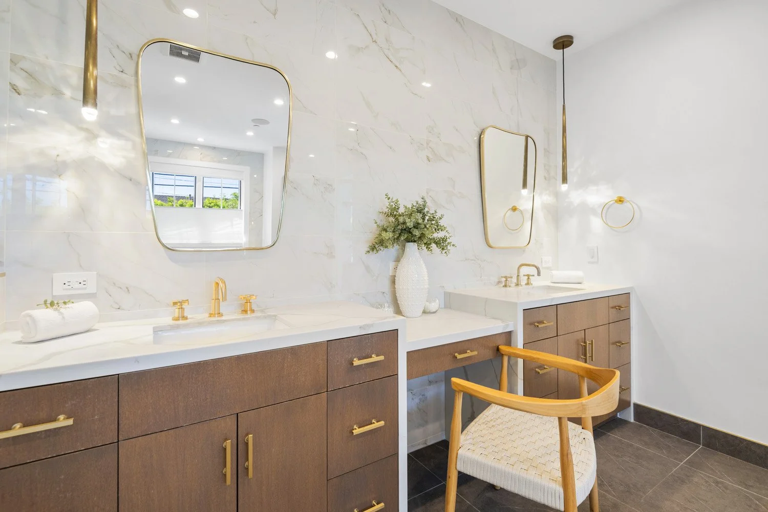 755 Stewart Ave 58.jpg